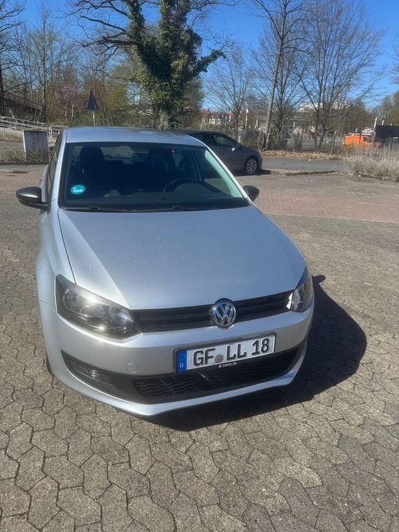 Gebraucht VW Polo Trendline 60 PS (44 kW) 2010 Silber Kleinwagen