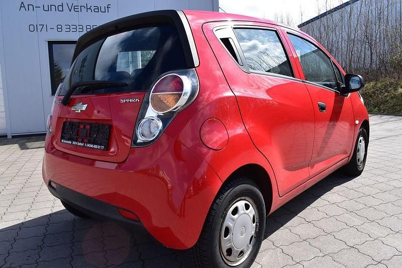 Gebraucht Chevrolet Spark 68 PS (50 kW) 2012 Rot Kleinwagen