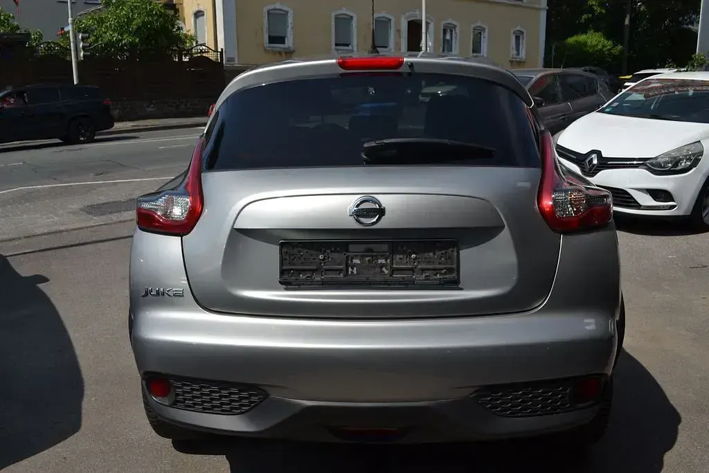 Gebraucht Nissan Juke Acenta 110 PS (80 kW) 2017 Silver (m) SUV