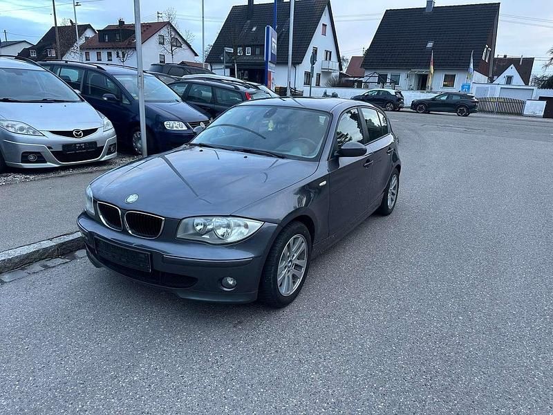 Gebraucht BMW 120 150 PS (110 kW) 2004 Sparkling graphite metallic Kleinwagen
