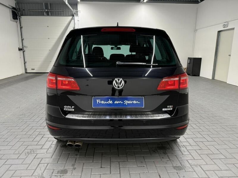 Gebraucht VW Golf Sportsvan 125 PS (91 kW) 2016 Schwarz Van / Kleinbus