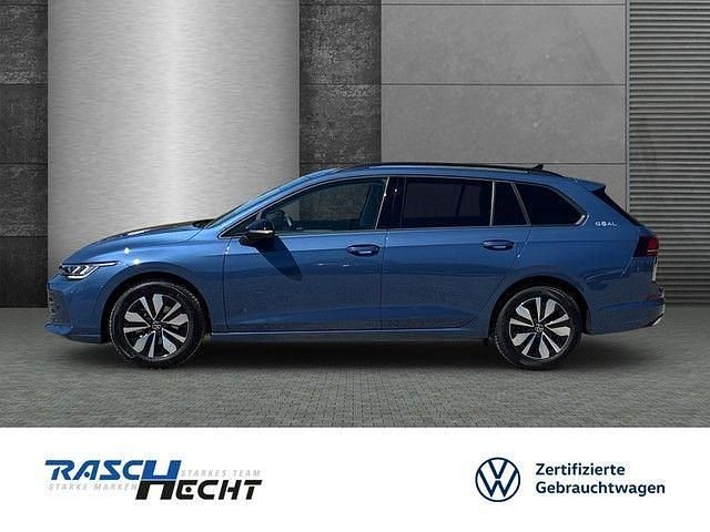 Gebraucht VW Golf VIII Goal 150 PS (110 kW) 2025 Anemonenblau metallic Kombi