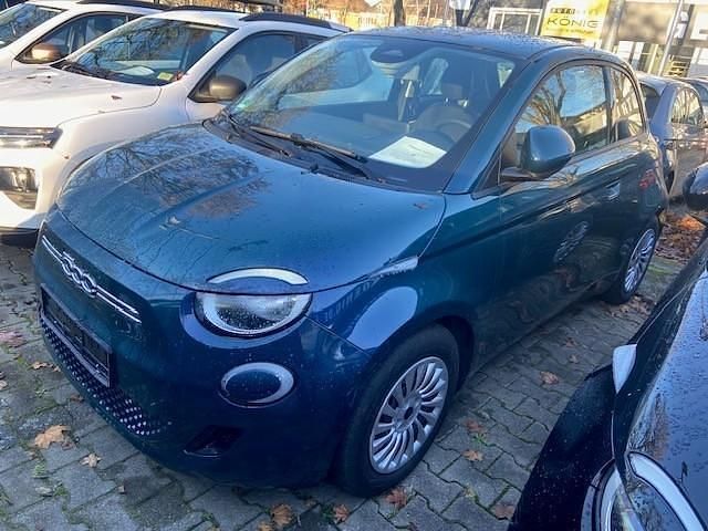 Gebraucht Fiat 500e 86 kW (118 PS) 2023 Grün Limousine