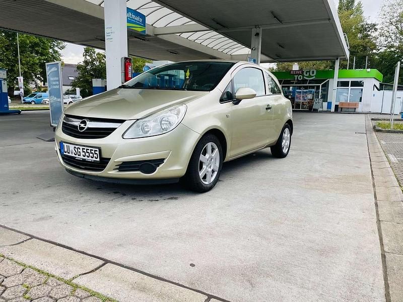 Gelb Gebraucht 2009 Opel Corsa Color Edition Limousine | 3.950 € (Fairer Preis) - Bild 1/4