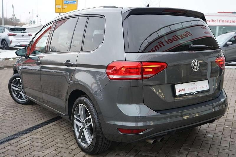 Gebraucht VW Touran Join 150 PS (110 kW) 2018 Grau Van / Kleinbus