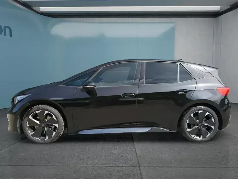 Używany Cupra Born 169 kW (231 KM) 2025 Czarny Hatchback