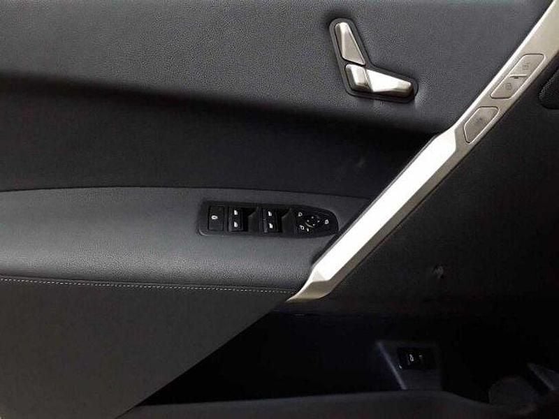 Gebraucht BMW iX Sport Line 384 kW (523 PS) 2023 Saphirschwarz metallic SUV