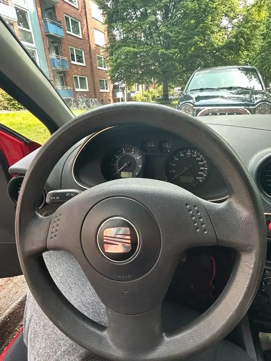 Gebraucht Seat Ibiza 75 PS (55 kW) 2005 Rot Kleinwagen