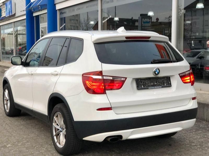 Gebraucht BMW X3 184 PS (135 kW) 2011 Weiß SUV