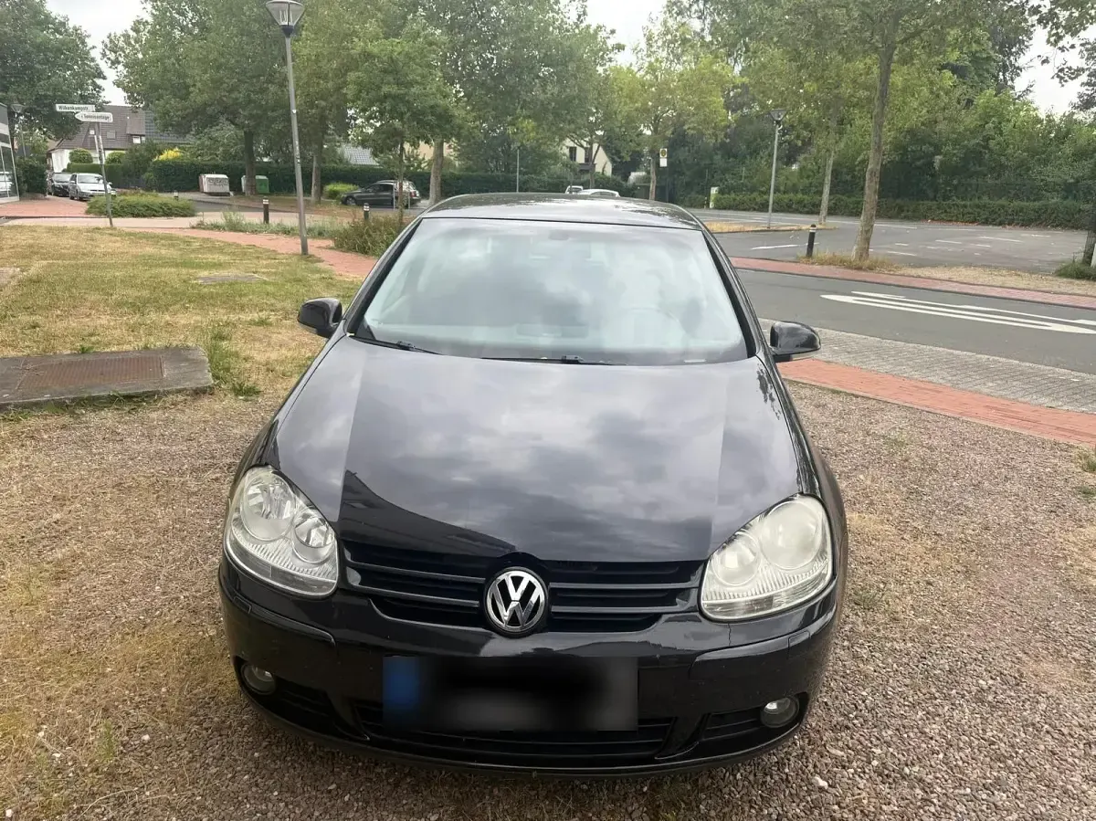 Gebraucht VW Golf V 140 PS (102 kW) 2008 Schwarz Kleinwagen