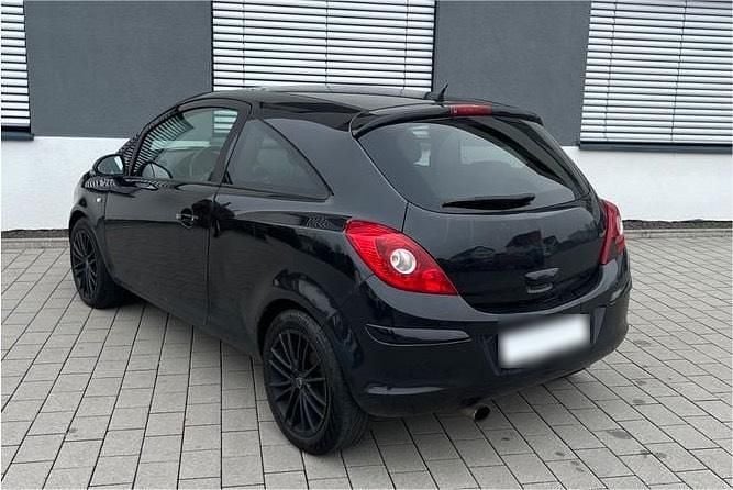 Gebraucht Opel Corsa 90 PS (66 kW) 2010 Schwarz Kleinwagen