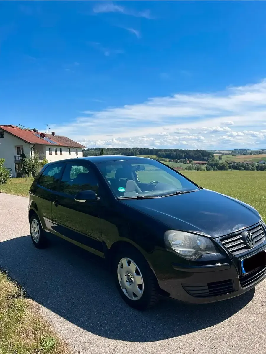 Gebraucht VW Polo 70 PS (51 kW) 2009 Schwarz Kleinwagen