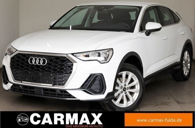 Weiß Gebraucht 2022 Audi Q3 Sportback Performance SUV | 33.100 € (Guter Preis) - Bild 1/4