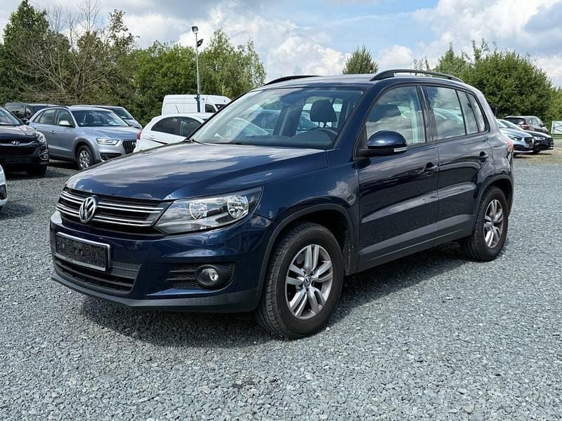 Blau Gebraucht 2011 VW Tiguan Trendline SUV | 6.399 € (Superpreis) - Bild 1/4
