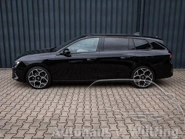Gebraucht Opel Astra drive 131 PS (96 kW) 2024 Karbonschwarz Kombi