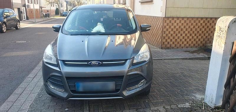 Gebraucht Ford Kuga 170 PS (125 kW) 2013 Silber SUV