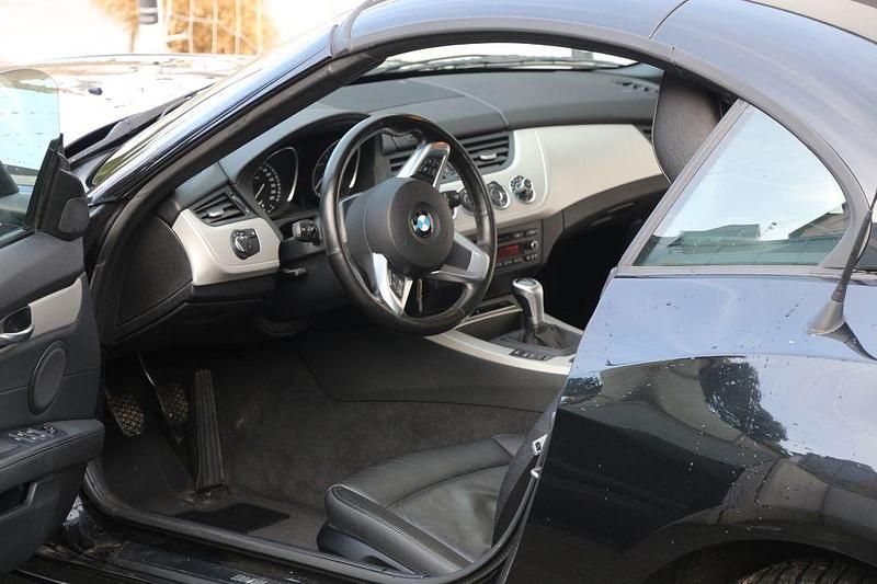 Gebraucht BMW Z4 204 PS (150 kW) 2011 Schwarz Cabrio