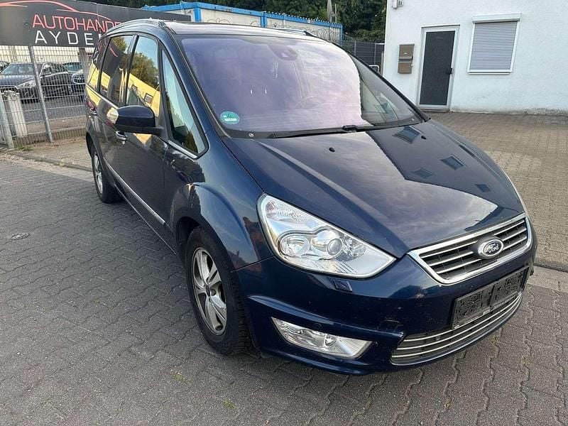 Gebraucht Ford Galaxy Titanium 163 PS (119 kW) 2013 Atlantikblau metallic Van / Kleinbus
