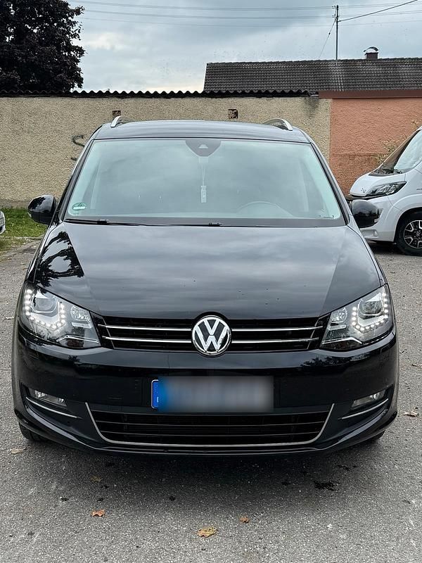 Schwarz Gebraucht 2016 VW Sharan Van / Kleinbus | 18.750 € (Fairer Preis) - Bild 1/4