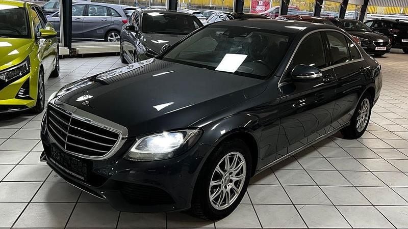 Gebraucht Mercedes C220 170 PS (125 kW) 2014 Grau Limousine