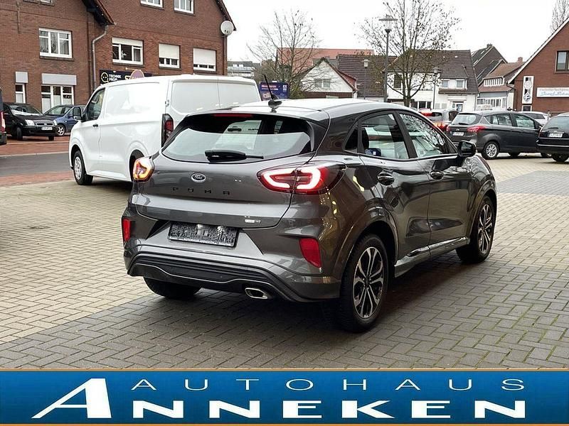 Gebraucht Ford Puma ST-Line 125 PS (91 kW) 2023 Grau SUV