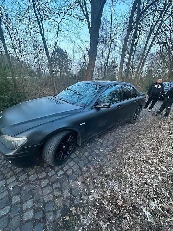 Gebraucht BMW 730 231 PS (169 kW) 2007 Schwarz Limousine