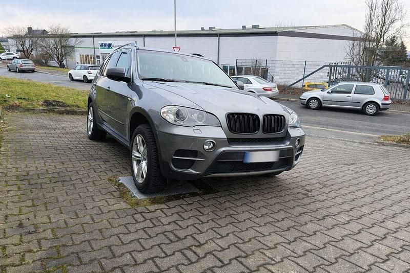 Gebraucht BMW X5 Exclusive 245 PS (180 kW) 2013 Grau SUV