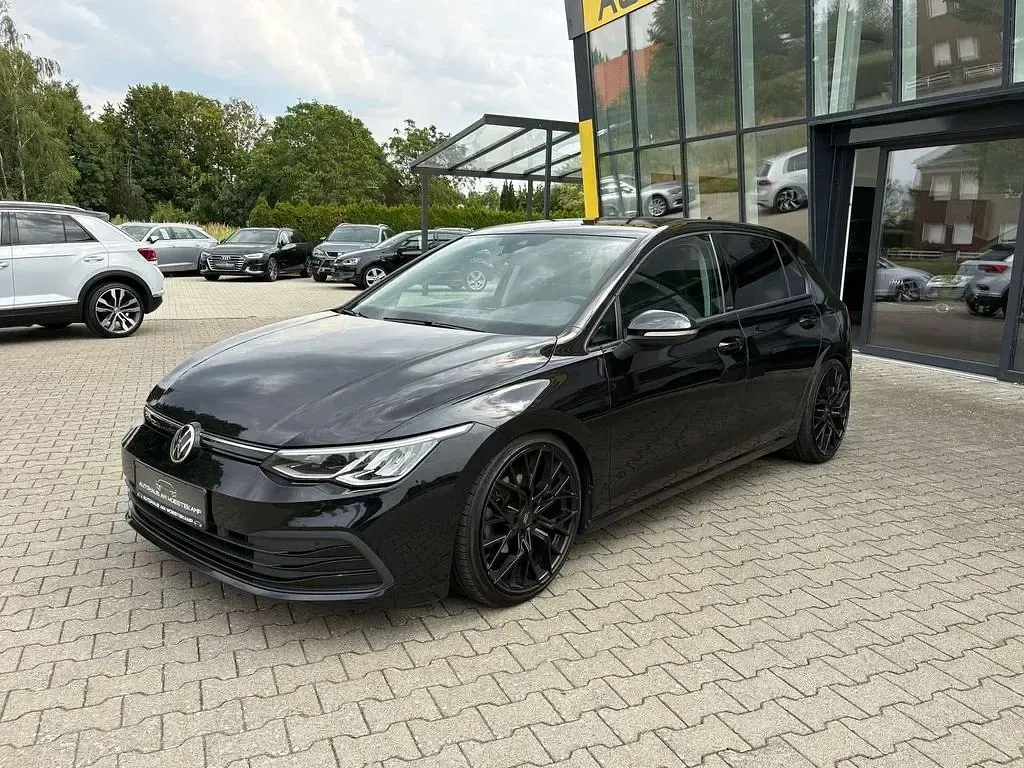 Gebraucht VW Golf VII United 150 PS (110 kW) 2021 Schwarz Kleinwagen
