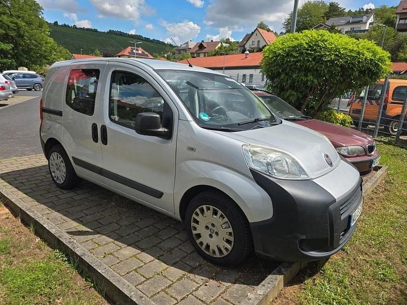 Weiß Gebraucht 2015 Fiat Fiorino Van | 4.000 € (Guter Preis) - Bild 1/4