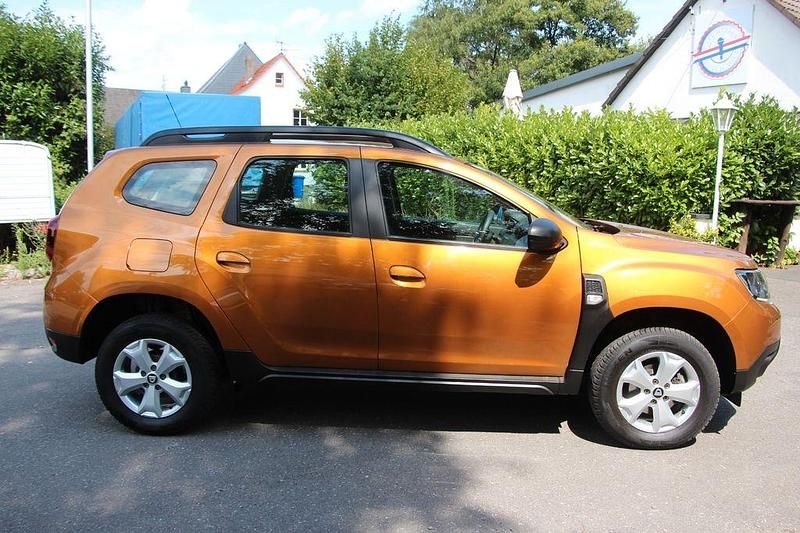 Gebraucht Dacia Duster Comfort 101 PS (74 kW) 2021 Braun SUV