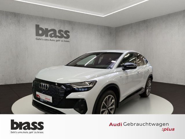 Gletscherweiß metallic Gebraucht 2024 Audi Q4 Sportback e-tron S-Line SUV | 59.900 € (Fairer Preis) - Bild 1/4