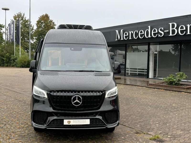 Neu Mercedes Sprinter 190 PS (139 kW) 2025 Obsidianschwarz metallic mb 91 Van