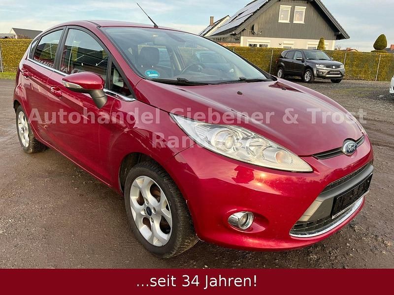 Gebraucht Ford Fiesta Titanium 82 PS (60 kW) 2010 Kleinwagen