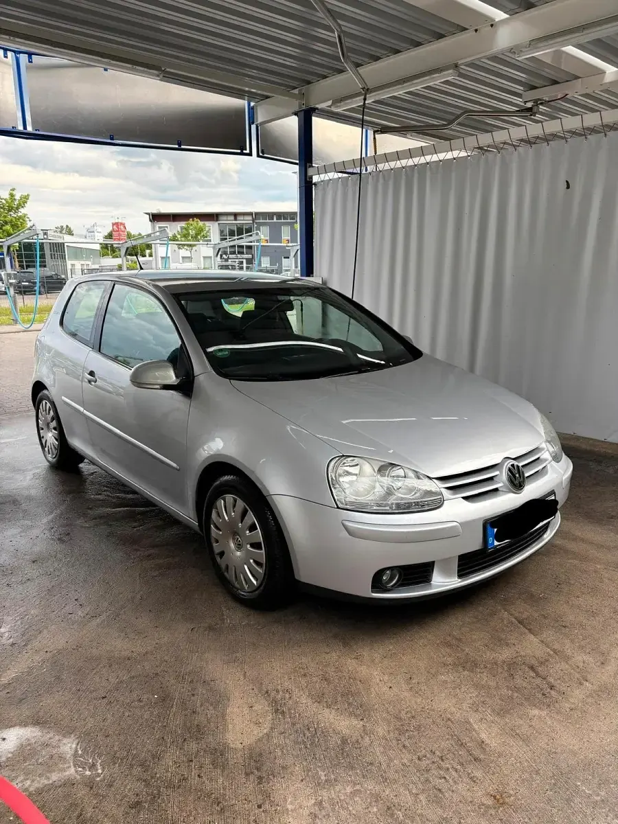 Gebraucht VW Golf V 80 PS (58 kW) 2007 Silber Kombi