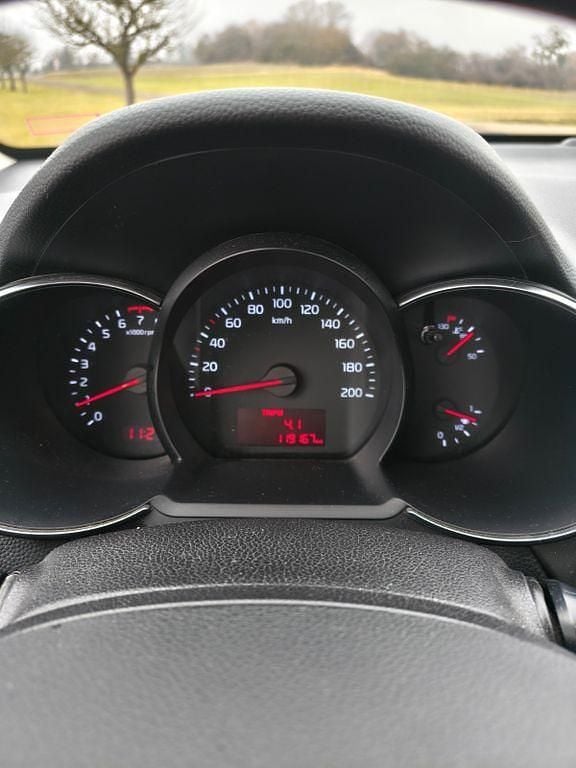 Gebraucht Kia Picanto Start 67 PS (49 kW) 2015 Schwarz Kleinwagen