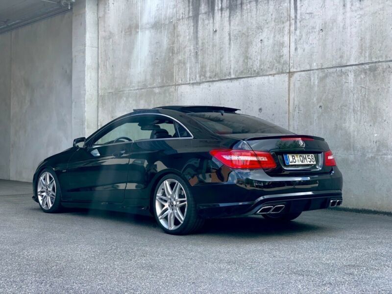 Verkauft Mercedes E500 Coupe Blueeffic Gebraucht 2012 69 500 Km In Ludwigsburg