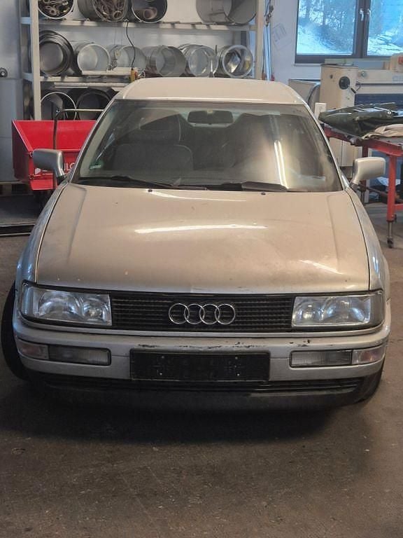 Grau Gebraucht 1990 Audi Coupé Coupé | 2.500 € - Bild 1/4