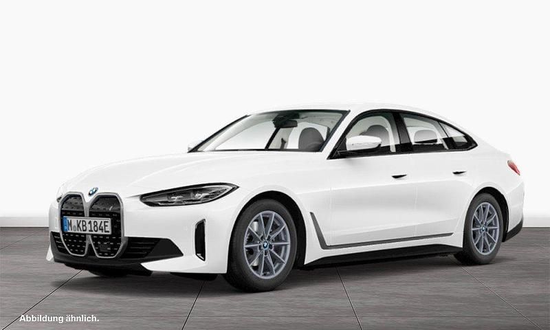 Weiß Gebraucht 2023 BMW i4 Limousine | 37.501 € (Fairer Preis) - Bild 1/3