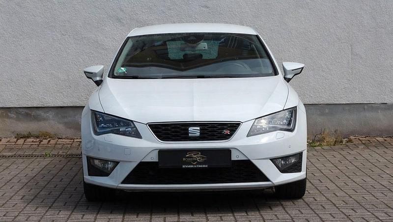 Gebraucht Seat Leon FR 122 PS (89 kW) 2013 Weiß Limousine