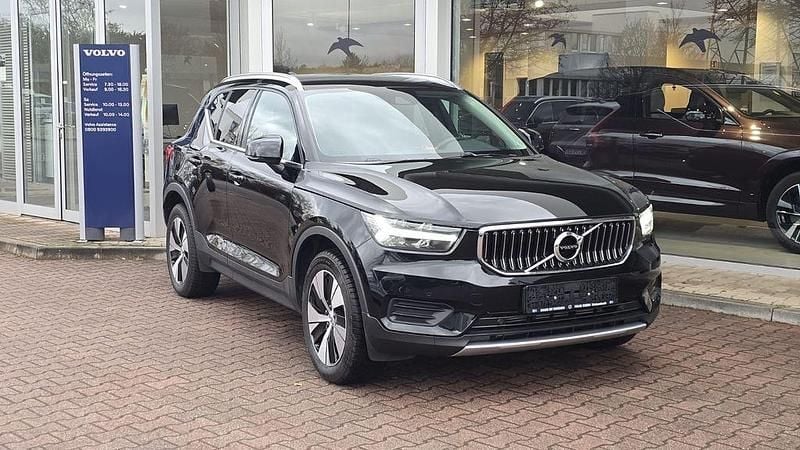 Gebraucht Volvo XC40 Inscription 211 PS (155 kW) 2022 Black stone SUV