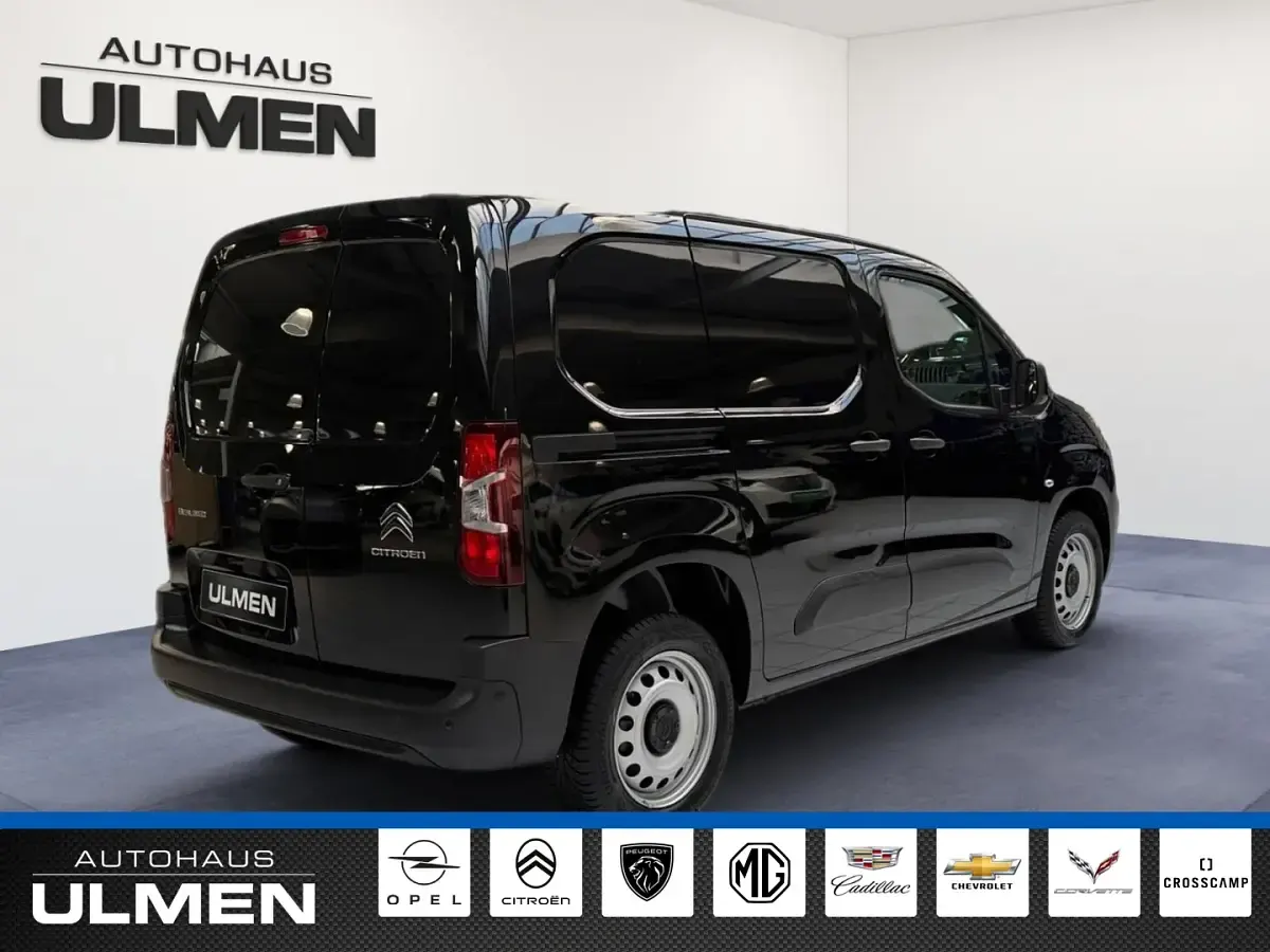 Used Citroën Berlingo 131 HP (96 kW) 2023 Black Minivan