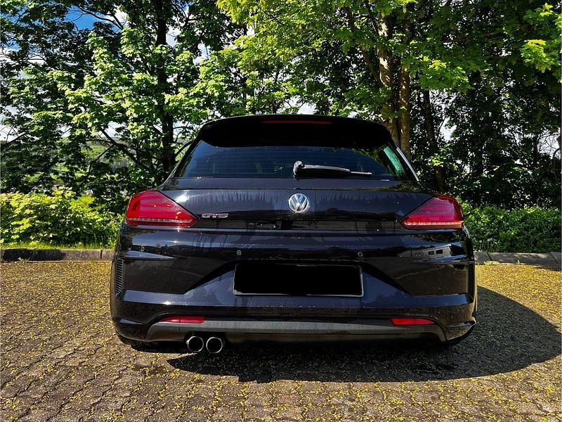 Second-hand VW Scirocco GTS 220 CP (161 kW) 2017 Negru Coupe