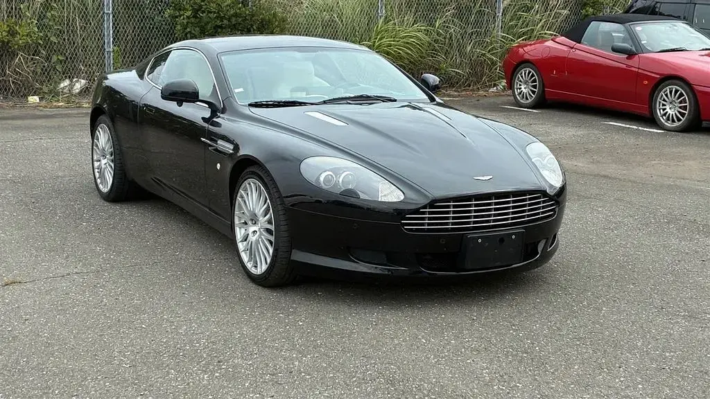 Gebraucht Aston Martin DB9 476 PS (350 kW) 2011 Schwarz