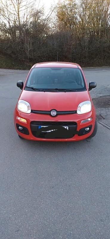 Gebraucht Fiat Panda Lounge 69 PS (50 kW) 2018 Rot Kleinwagen