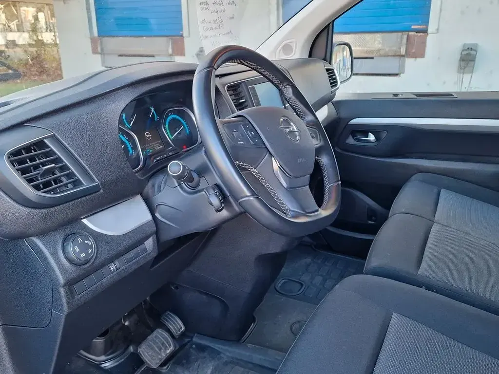 Gebraucht Opel Vivaro 136 PS (100 kW) 2023 Blau Van / Kleinbus