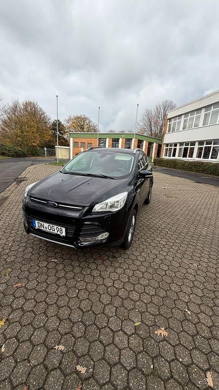 Schwarz Gebraucht 2015 Ford Kuga Trend SUV | 7.150 € (Superpreis) - Bild 1/4