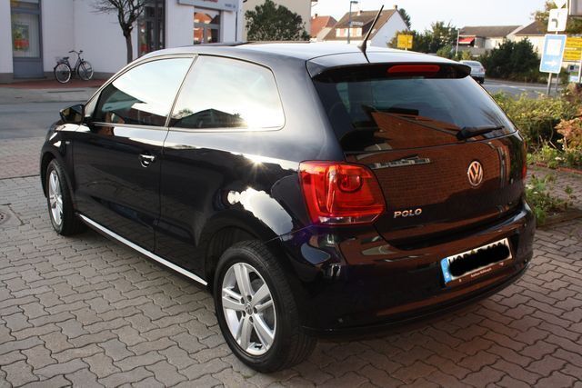 Gebraucht VW Polo Match 60 PS (44 kW) 2012 Schwarz Limousine