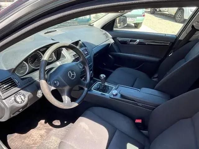 Gebraucht Mercedes C200 100 PS (73 kW) 2008 Andere Limousine