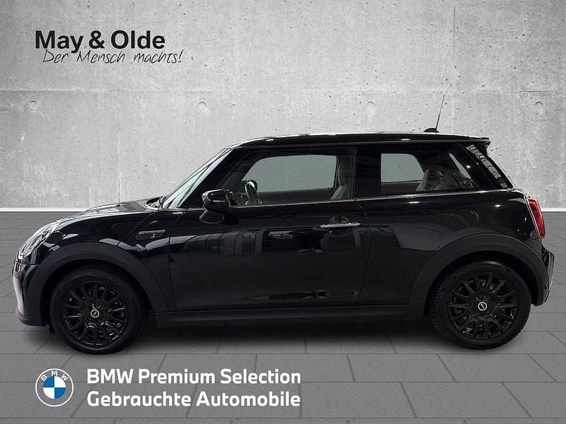 Gebraucht Mini Cooper SE 135 kW (184 PS) 2023 Schwarz Kleinwagen