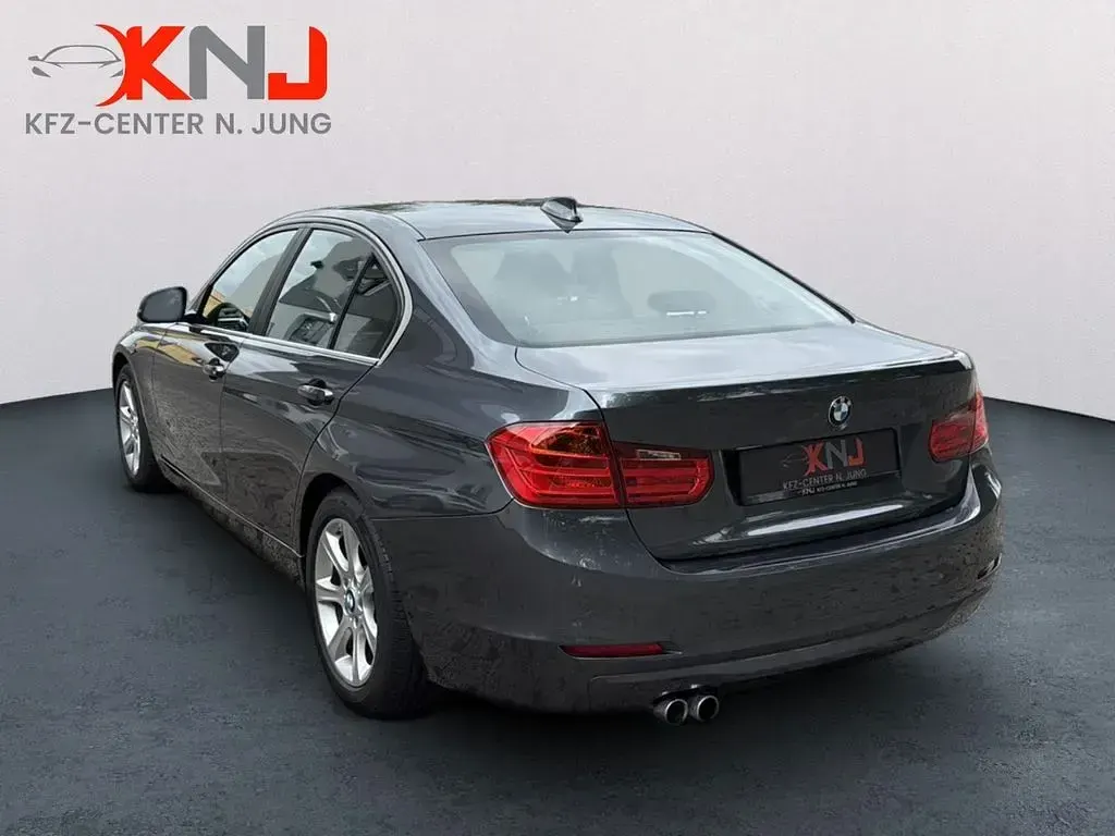 Gebraucht BMW 328 Comfort Edition 245 PS (180 kW) 2015 Grau Limousine